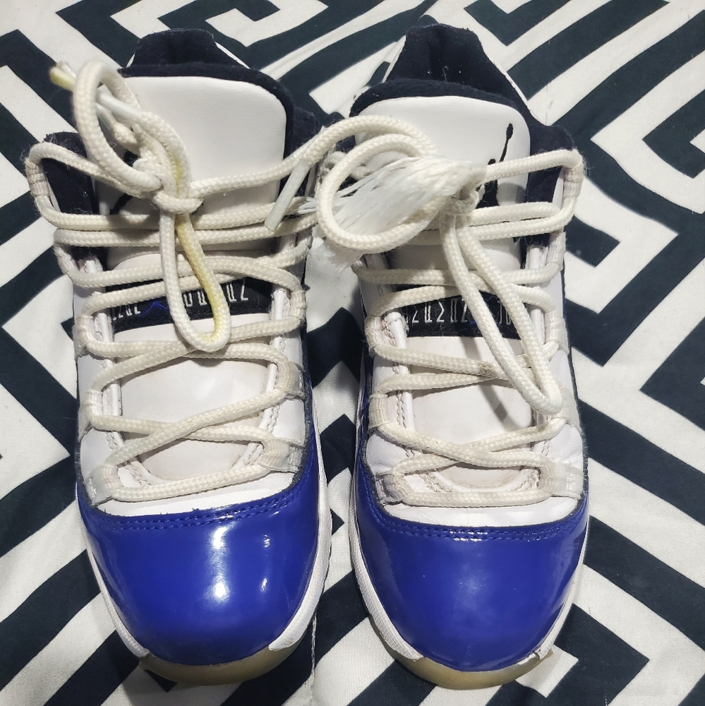 Jordan retro 11